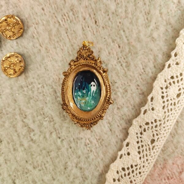 Ghost in the Meadow necklace