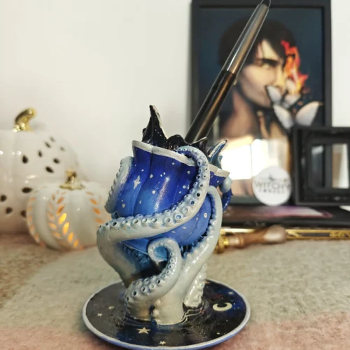 1000011309.webp Night Sky – teacup pen holder