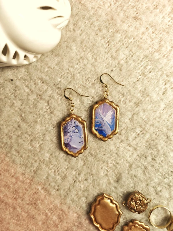 1000011570.webp Blind Moth – earrings