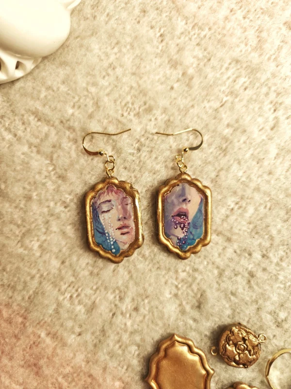 1000011585.webp Pearls – earrings