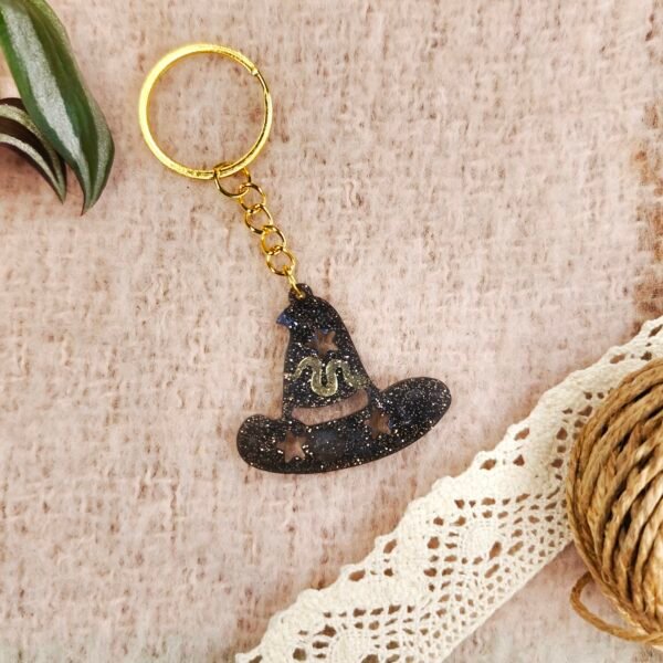 1000002692.jpg Witch Hat Keychains
