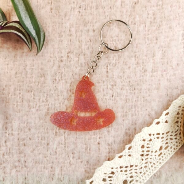 1000002695.jpg Witch Hat Keychains