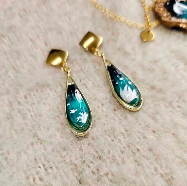 1000002790.jpg Ghost in the Meadow earrings