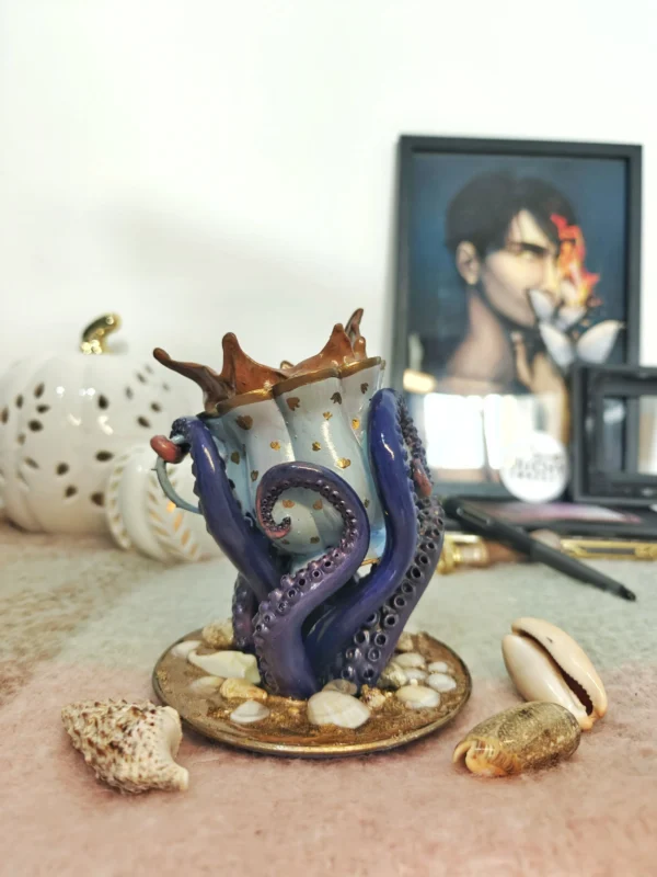 Summer Breeze – teacup pen holder