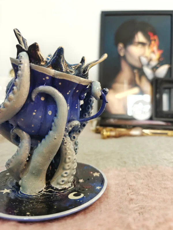 1000011306.webp Night Sky – teacup pen holder