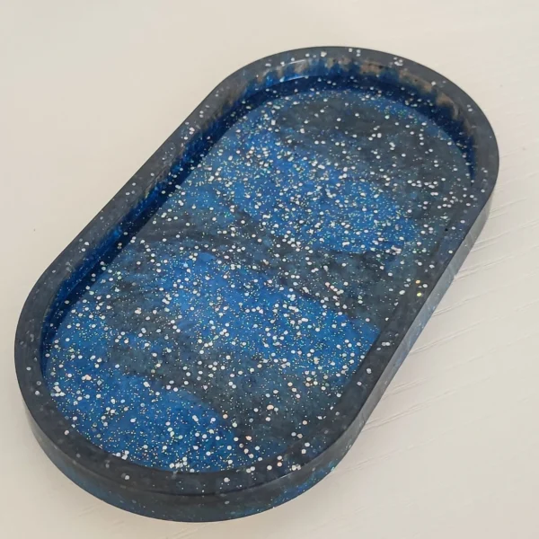 https3A2F2Fi.etsystatic.com2F113947292Fr2Fil2F9dad3a2F46102994232Fil_fullxfull.4610299423_2ixv.webp Blue starry sky resin trinket tray