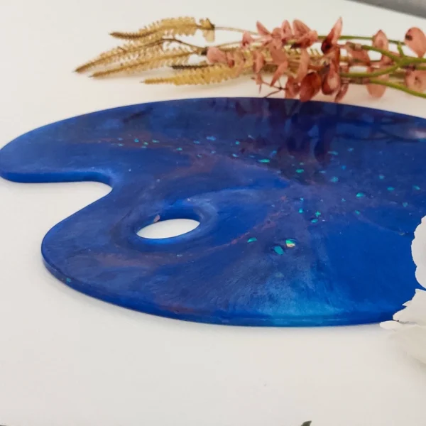 Shades of blues and a sprinkle of pink Resin Art Palette with 9 wells