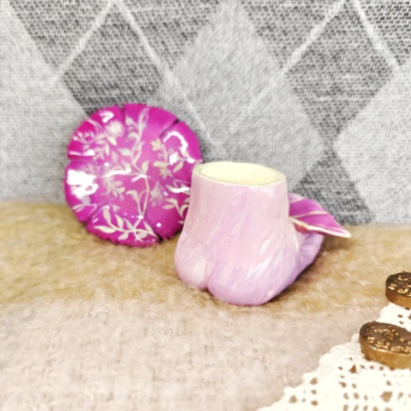 processed_73ca9996221b4b3b91f0f2f5a0453285.webp Floral Pink – Mushroom Buddy