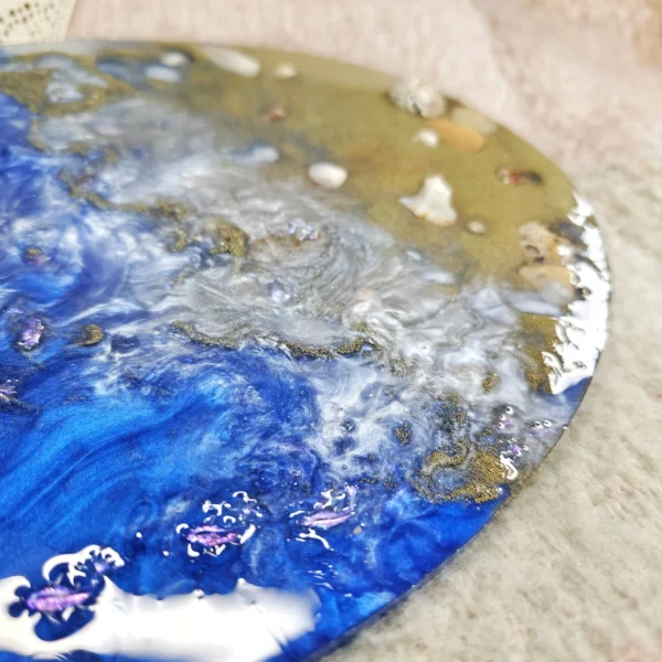 processed_e08cd1f0d380419193fefa1f03b3ed69.webp Beautiful Beach themed Resin Artist Painting Palette
