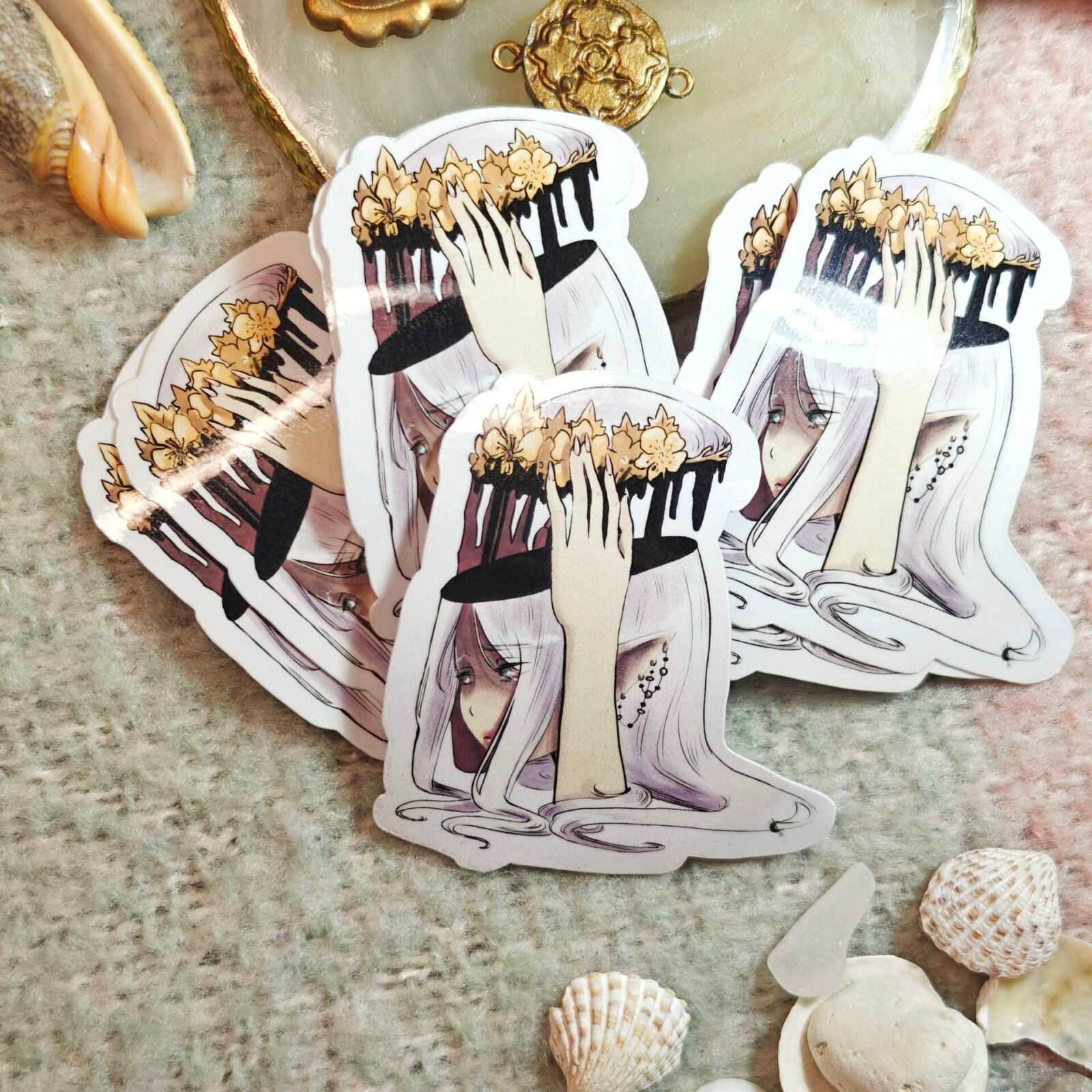 Crown - a Chained to Me sticker